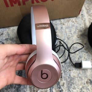Wireless beats